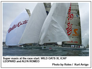 Super maxis at the race start: WILD OATS XI, ICAP LEOPARD and ALFA ROMEO , Photo by Rolex / Kurt Arrigo.