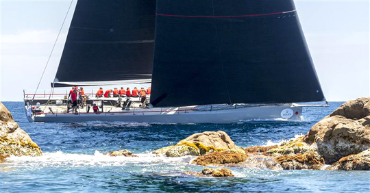 MOMO, IVB after the start of the offshore race