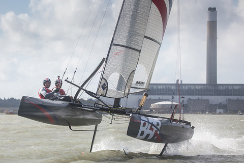 Giles Scott and Paul Campbell-James training on the Solent