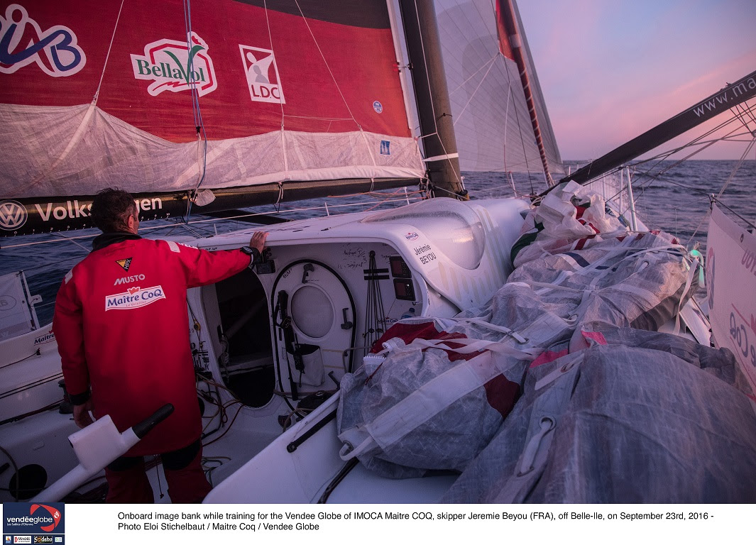 Onboard image bank while training for the Vendee globe of IMOCA Maitre COQ, skipper Jeremie Beyou (FRA), off Belle-lle, on september 23rd, 2016 - photo Eloi Stichelbaut / Maitre Coq / Vendee Globe