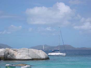 boatpeekingbaths1237