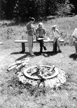 kids3.jpg (40603 bytes)