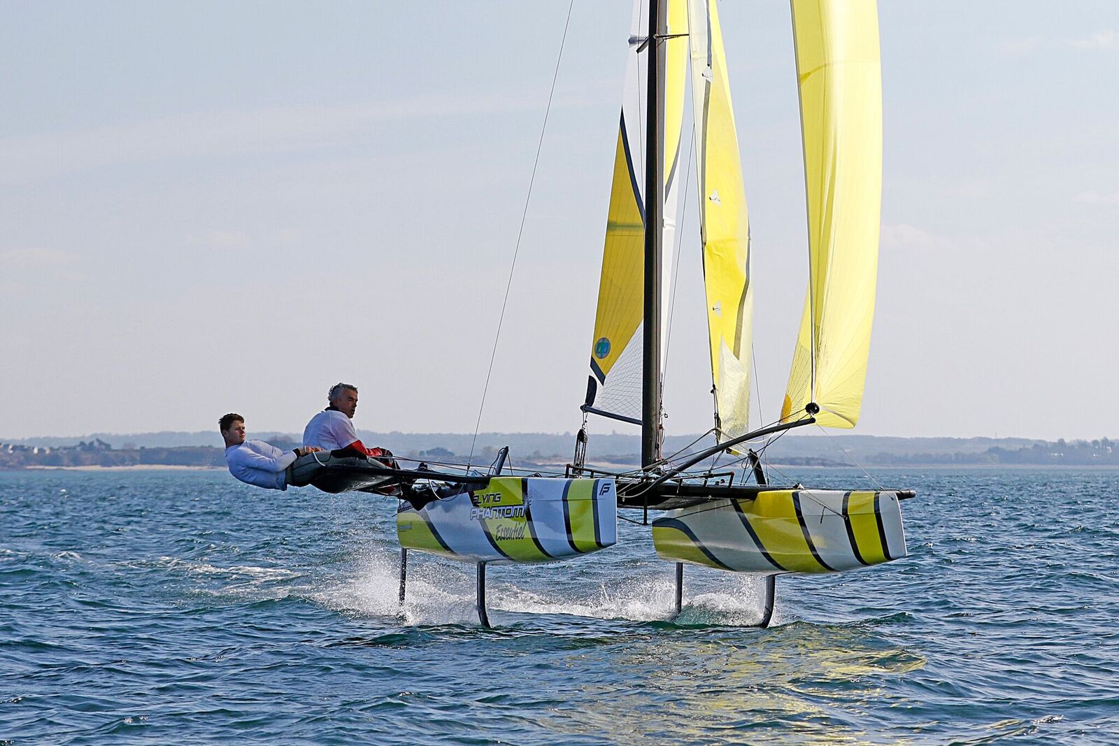 Flying Phantom Essential - Friendly Foiling