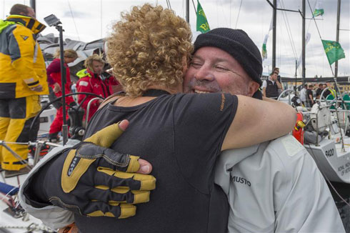 Crews Arriving in Hobart Race