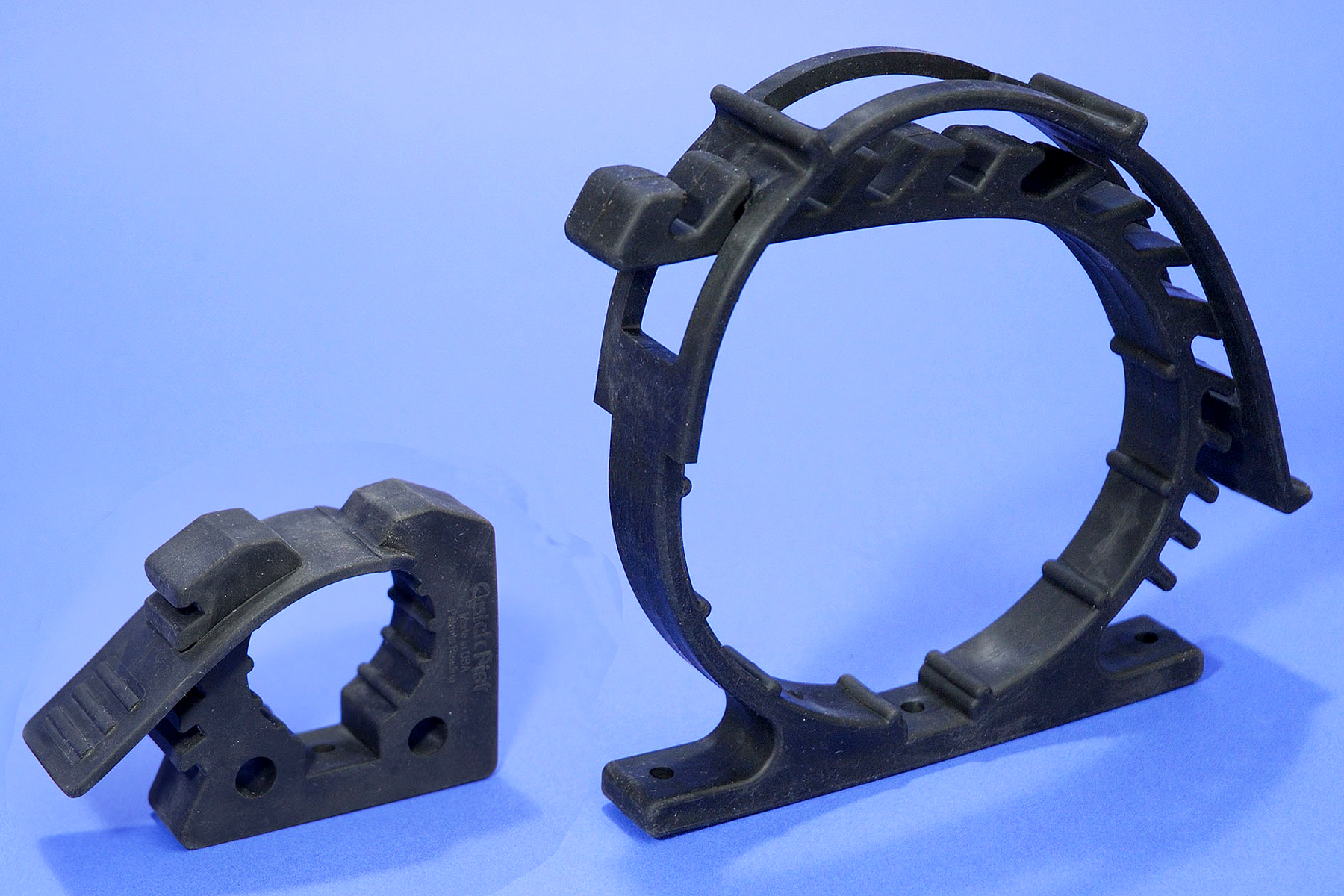 Davis Instruments - Rubber Clamps, 2-3/4 and 2-1/4 base