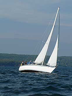 Students recieving sailing instruction